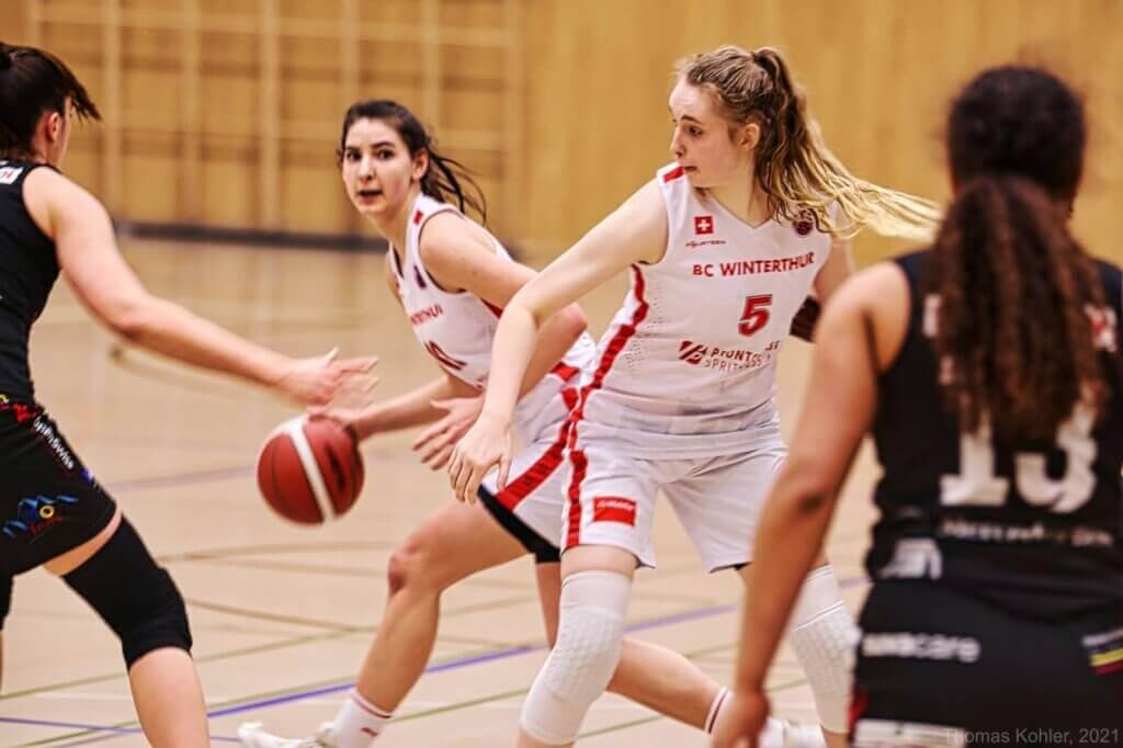 Playoff Semifinal #3: Winterthur vs. Helios 87:44 (22:00min 2P/6R/1A)